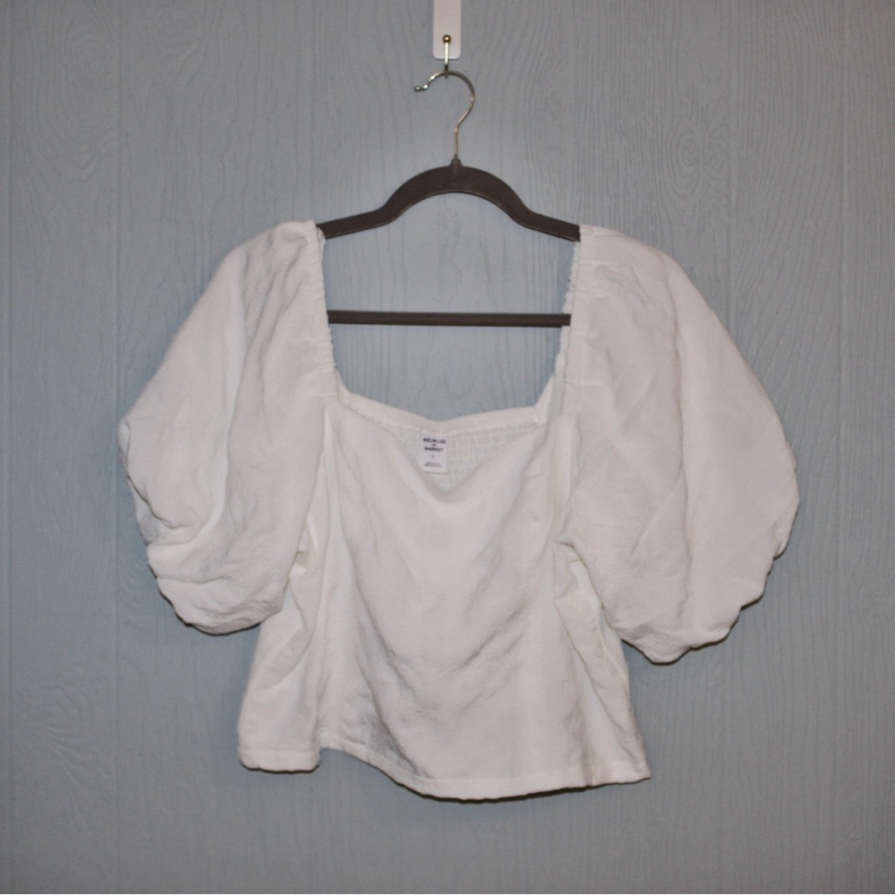 NWOT Melrose and Market White Puff Sleeve Blouse